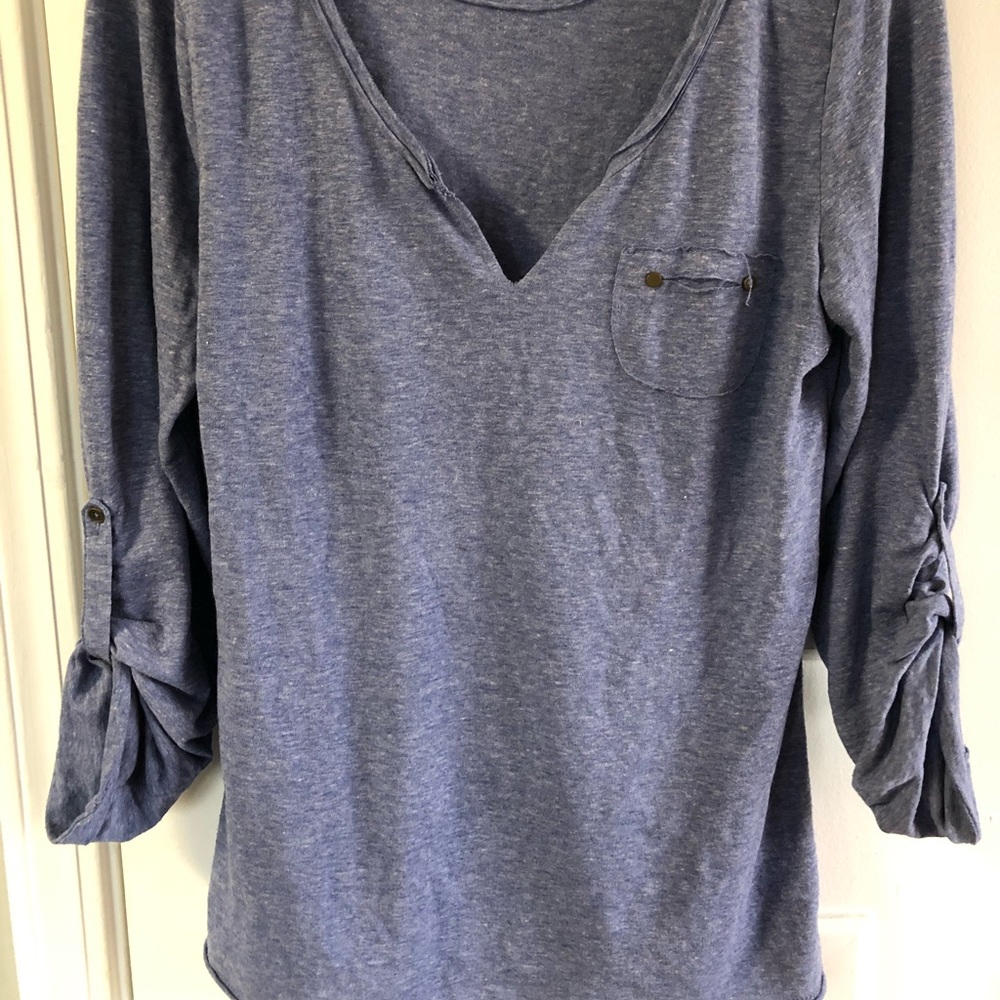 Casual Blue Heather V Neck 3/4 sleeve top Size M